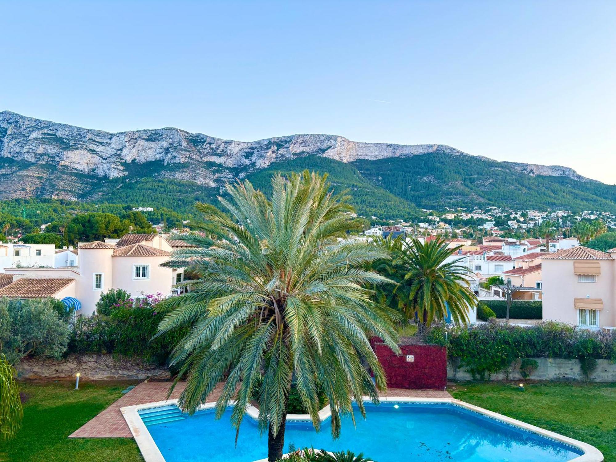 Hoteltype Penthouse 2 Beds, Parking, Wifi & Pool Stunning Views Дения Экстерьер фото