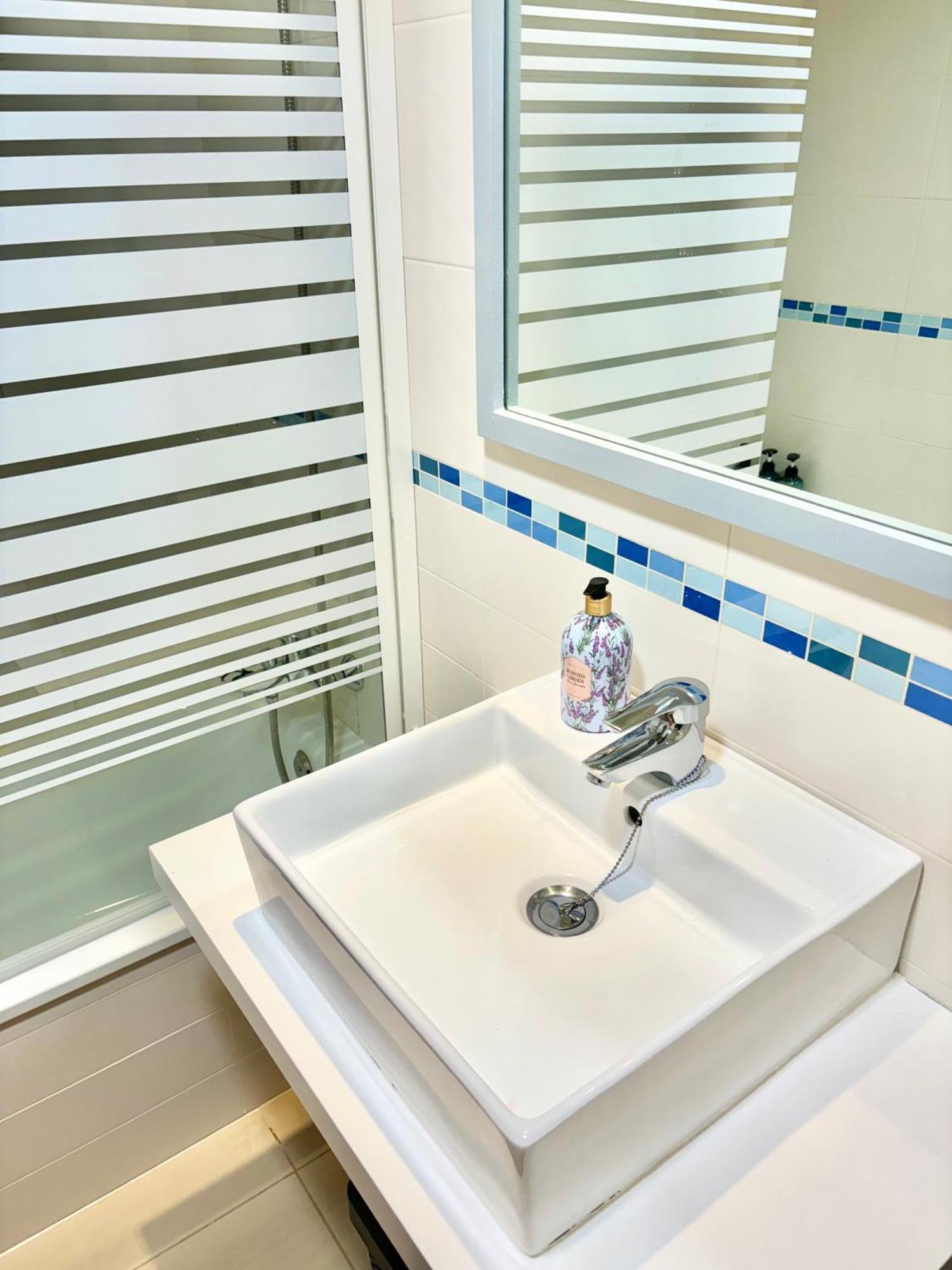 Hoteltype Penthouse 2 Beds, Parking, Wifi & Pool Stunning Views Дения Экстерьер фото